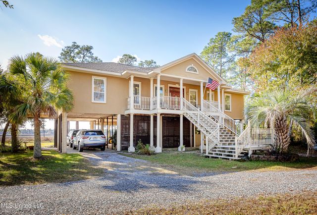 6301 Mary Mahoney Drive, Ocean Springs, MS 39564