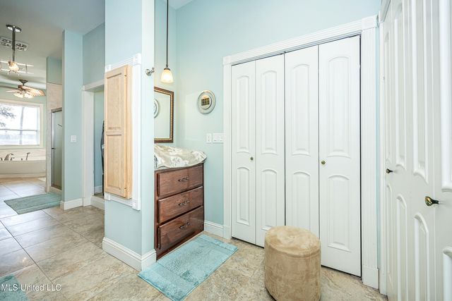 6301 Mary Mahoney Drive, Ocean Springs, MS 39564