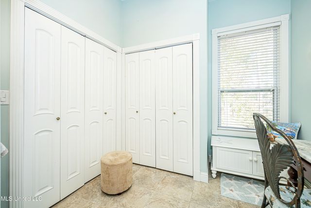 6301 Mary Mahoney Drive, Ocean Springs, MS 39564