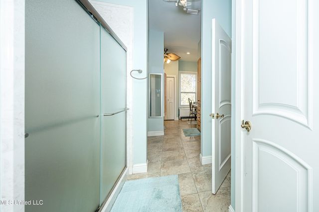 6301 Mary Mahoney Drive, Ocean Springs, MS 39564