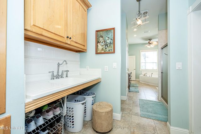 6301 Mary Mahoney Drive, Ocean Springs, MS 39564