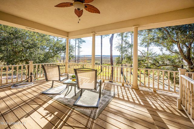 6301 Mary Mahoney Drive, Ocean Springs, MS 39564