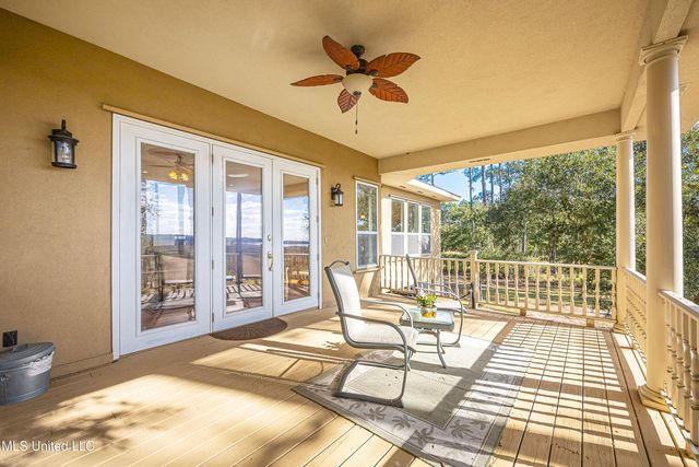 6301 Mary Mahoney Drive, Ocean Springs, MS 39564