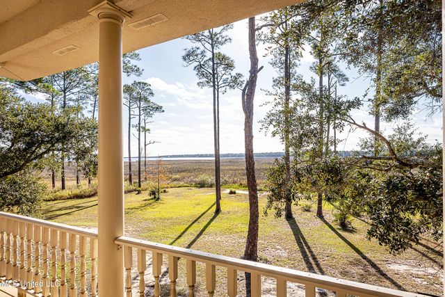 6301 Mary Mahoney Drive, Ocean Springs, MS 39564