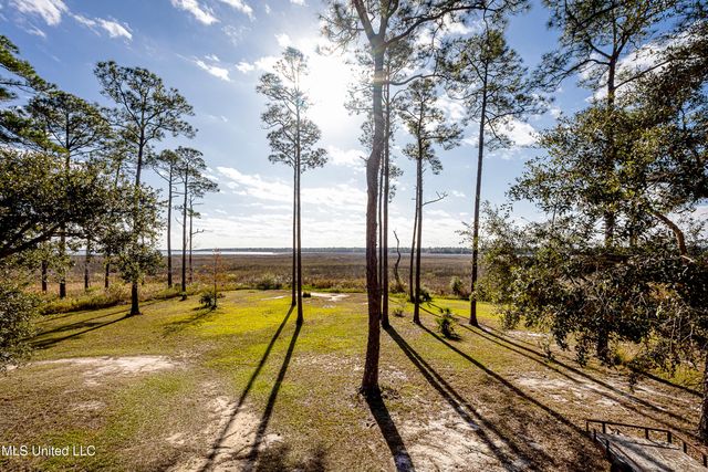 6301 Mary Mahoney Drive, Ocean Springs, MS 39564