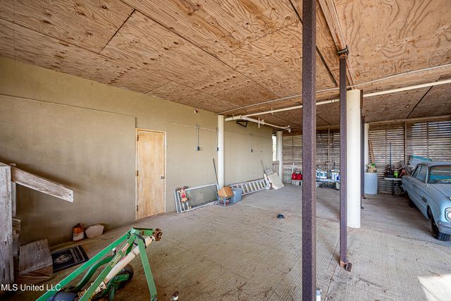 6301 Mary Mahoney Drive, Ocean Springs, MS 39564