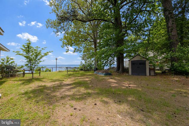 42195 WHITE POINT BEACH RD, Leonardtown, MD 20650