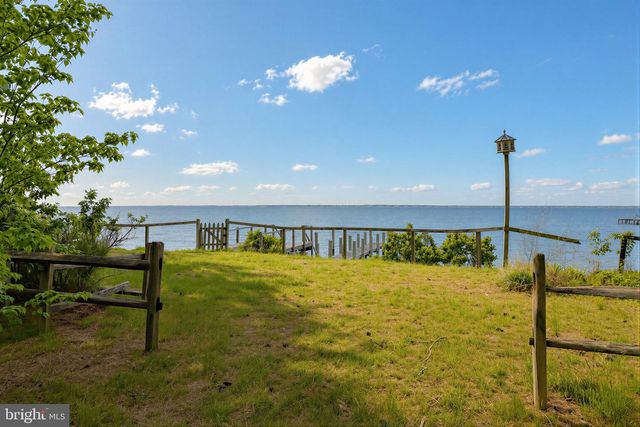 42195 WHITE POINT BEACH RD, Leonardtown, MD 20650