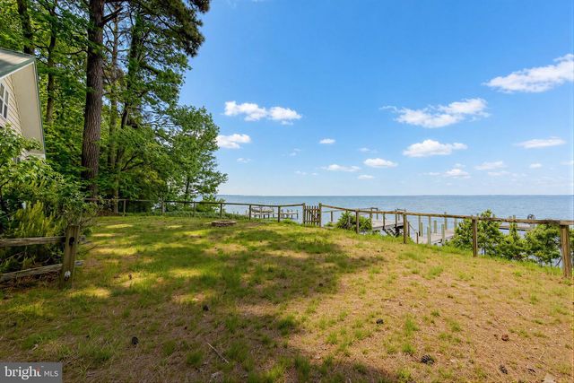 42195 WHITE POINT BEACH RD, Leonardtown, MD 20650