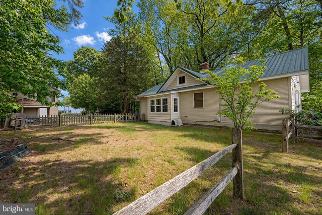 42195 WHITE POINT BEACH RD, Leonardtown, MD 20650
