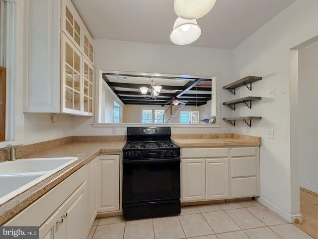 42195 WHITE POINT BEACH RD, Leonardtown, MD 20650