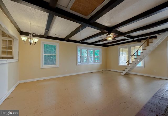 42195 WHITE POINT BEACH RD, Leonardtown, MD 20650