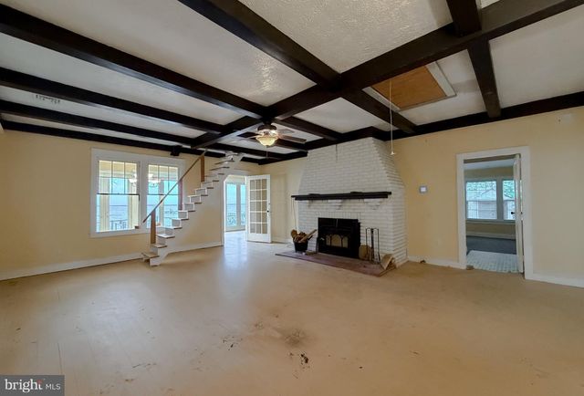 42195 WHITE POINT BEACH RD, Leonardtown, MD 20650
