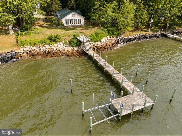 42195 WHITE POINT BEACH RD, Leonardtown, MD 20650