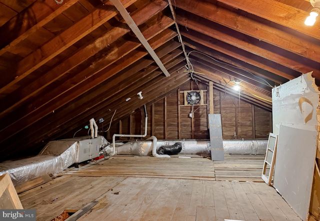42195 WHITE POINT BEACH RD, Leonardtown, MD 20650