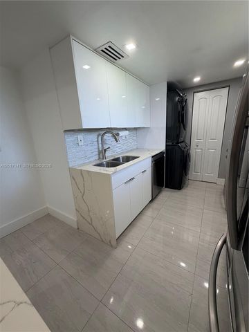 13850 SW 62nd St 303, Miami, FL 33183