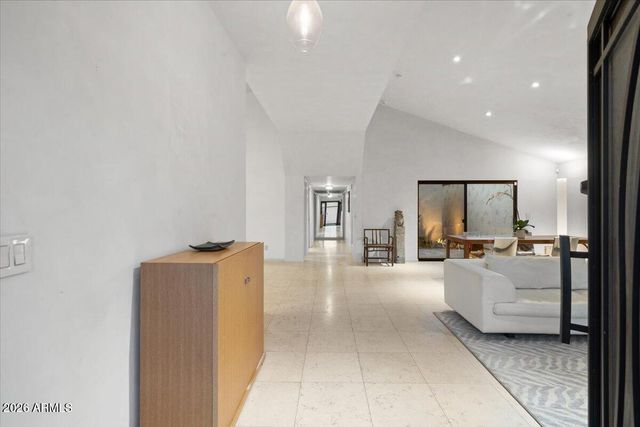 7922 E CRESTWOOD Way, Scottsdale, AZ 85250