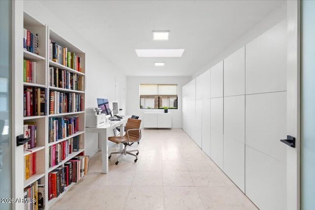 7922 E CRESTWOOD Way, Scottsdale, AZ 85250