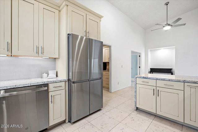 7922 E CRESTWOOD Way, Scottsdale, AZ 85250