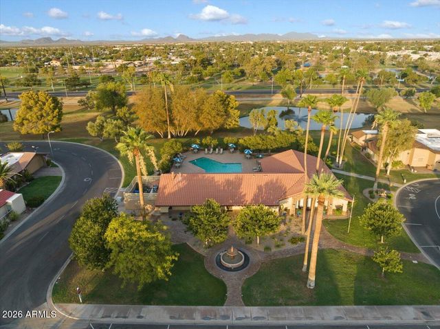 7922 E CRESTWOOD Way, Scottsdale, AZ 85250