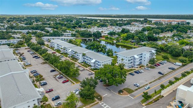 8075 112TH STREET 104, Seminole, FL 33772