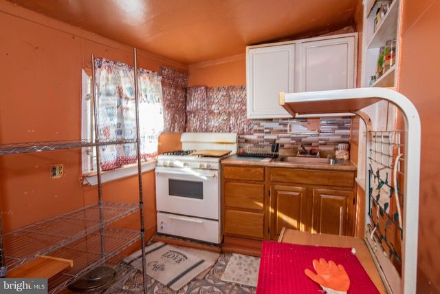 5338 NEWHALL ST, Philadelphia, PA 19144