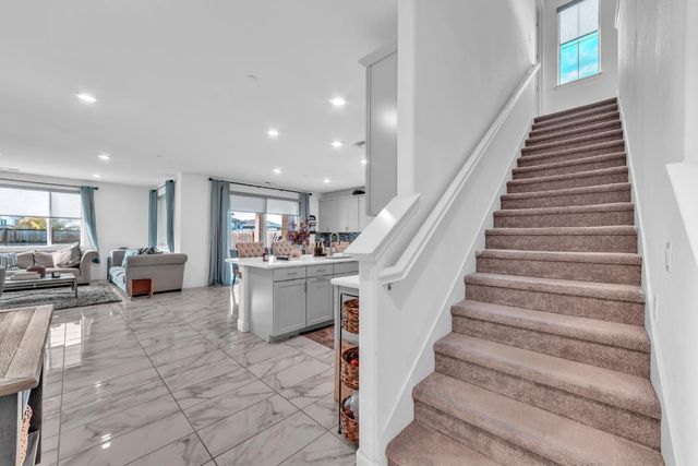 4957 Gold Rush Dr, Folsom, CA 95630