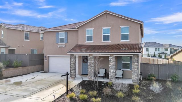 4957 Gold Rush Dr, Folsom, CA 95630