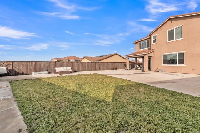 4957 Gold Rush Dr, Folsom, CA 95630