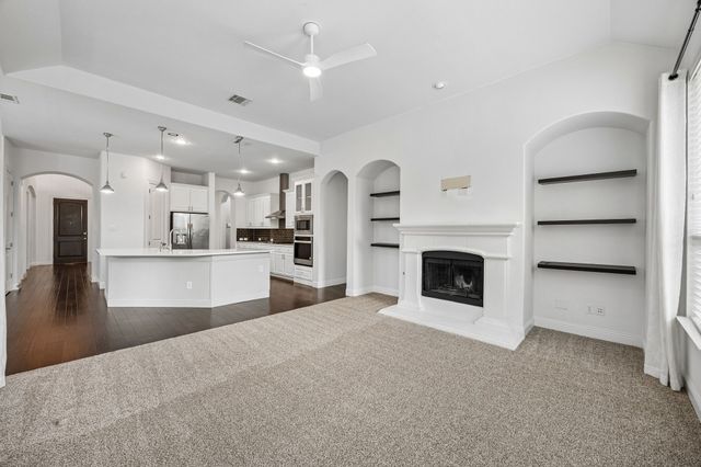 6827 Sunshade Lane, Dallas, TX 75236