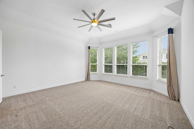 6827 Sunshade Lane, Dallas, TX 75236