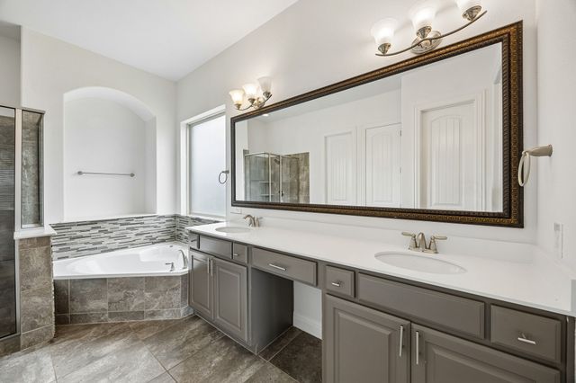 6827 Sunshade Lane, Dallas, TX 75236