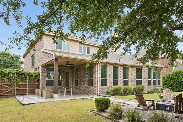 6827 Sunshade Lane, Dallas, TX 75236
