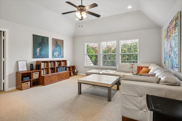 8305 Turtleback Court, Mckinney, TX 75070