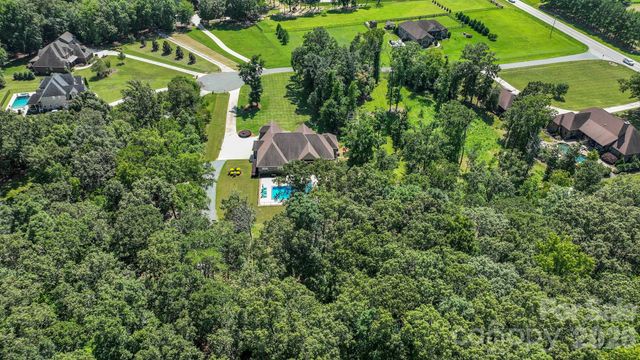 1017 Biggers Farm Court, Indian Trail, NC 28079