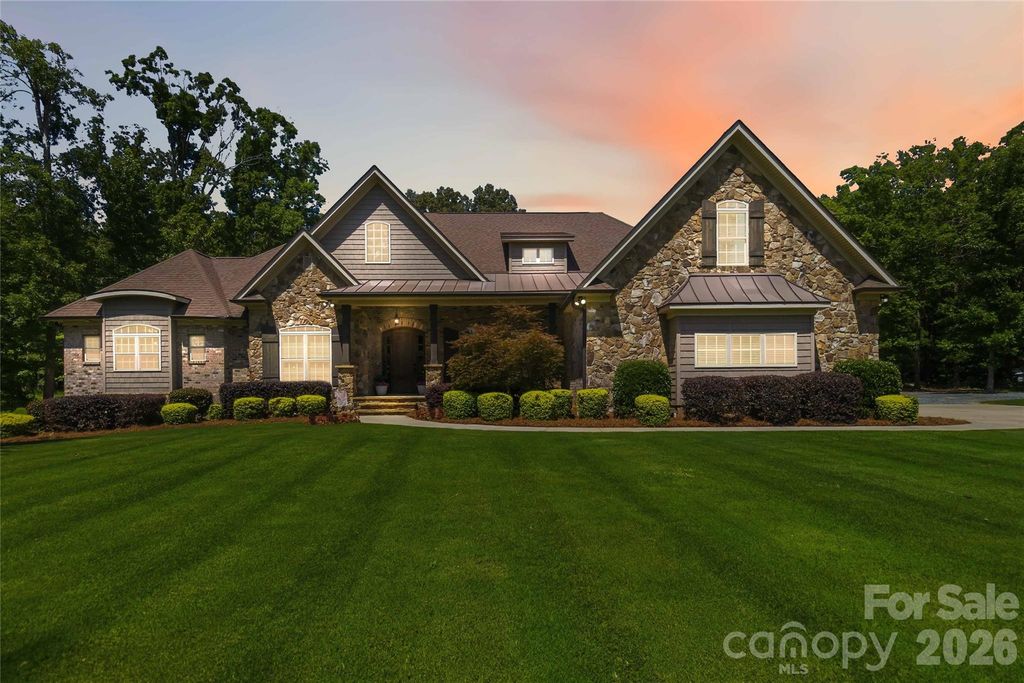1017 Biggers Farm Court, Indian Trail, NC 28079