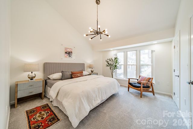 419 W 8th Street 49, Charlotte, NC 28202