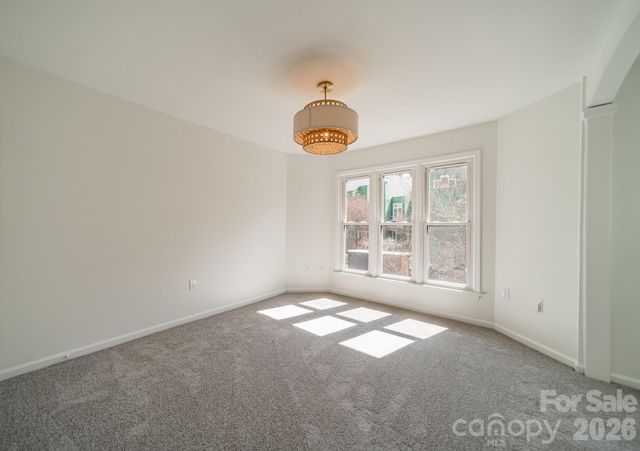 419 W 8th Street 49, Charlotte, NC 28202