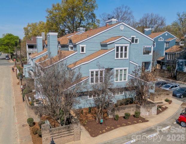 419 W 8th Street 49, Charlotte, NC 28202