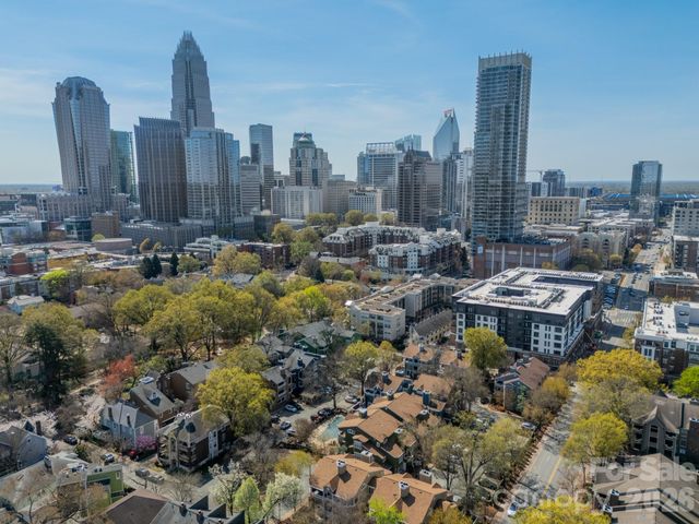 419 W 8th Street 49, Charlotte, NC 28202