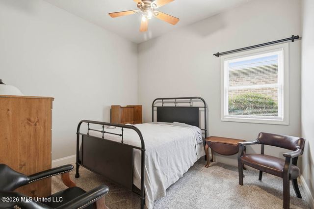 135 Shadow Ridge Road, Hattiesburg, MS 39402