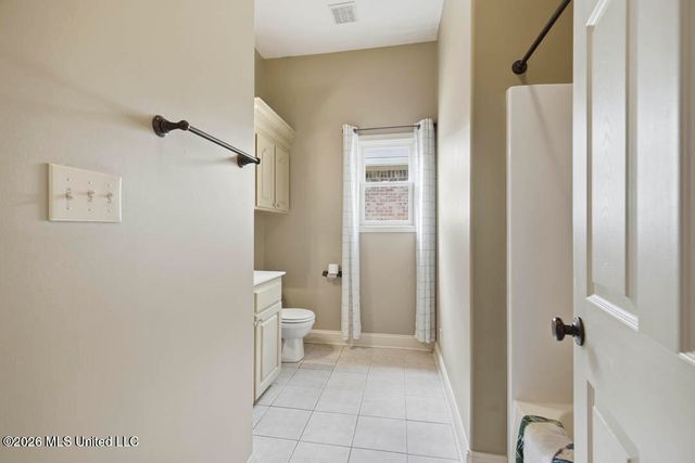 135 Shadow Ridge Road, Hattiesburg, MS 39402