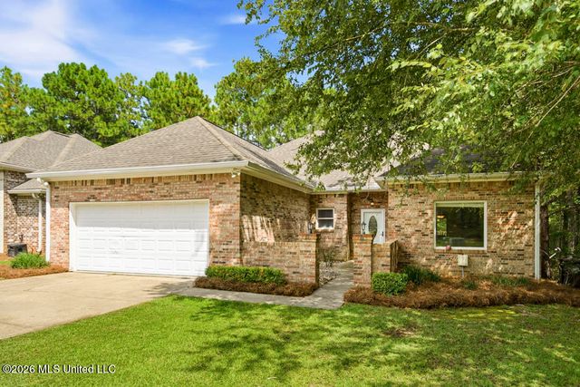 135 Shadow Ridge Road, Hattiesburg, MS 39402