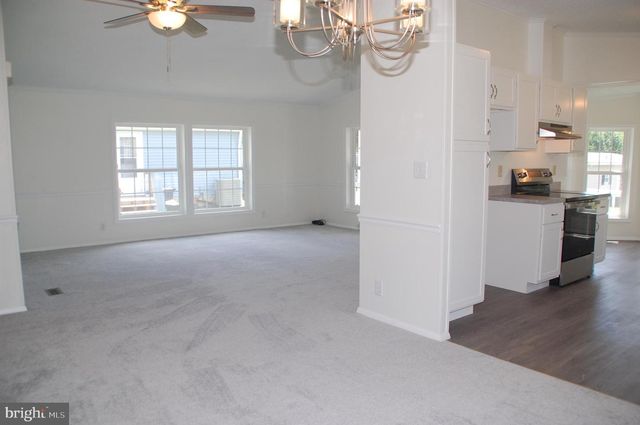 11 QUEEN ANNE WAY, Souderton, PA 18964