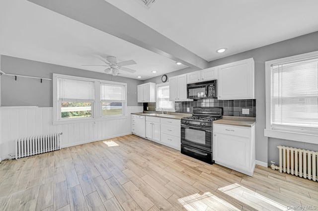 321 Maplegrove Avenue, Uniondale, NY 11553