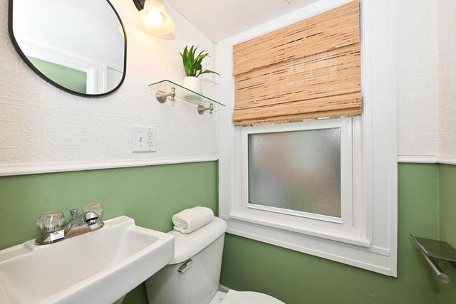 1915 N 53rd STREET, Milwaukee, WI 53208