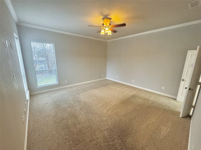 9763 Rock Dove Circle, Fort Worth, TX 76244