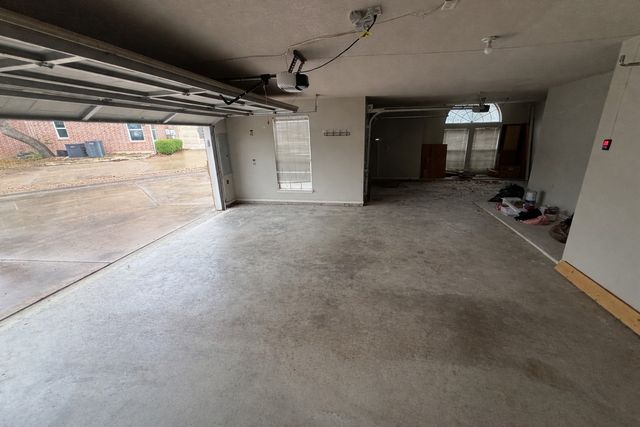 9763 Rock Dove Circle, Fort Worth, TX 76244