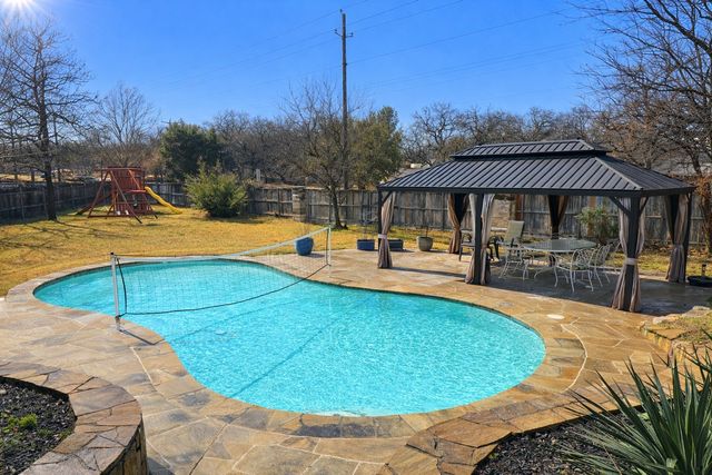 9763 Rock Dove Circle, Fort Worth, TX 76244