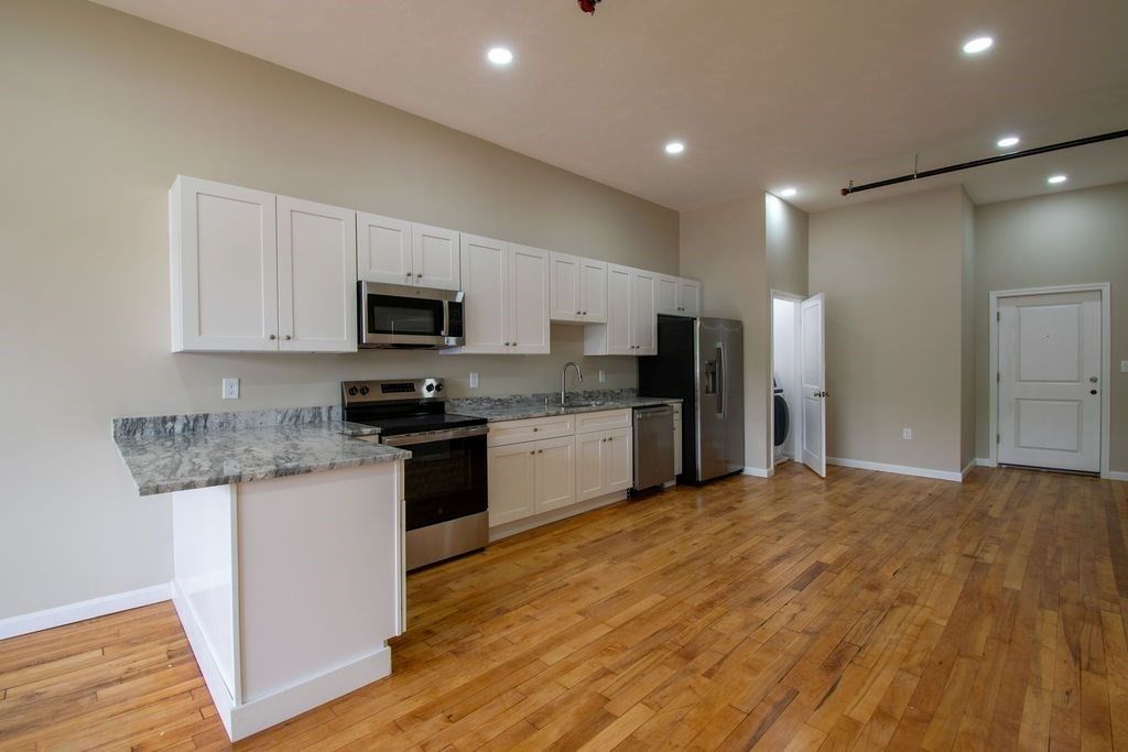 639 Main St. 306, Fitchburg, MA 01420